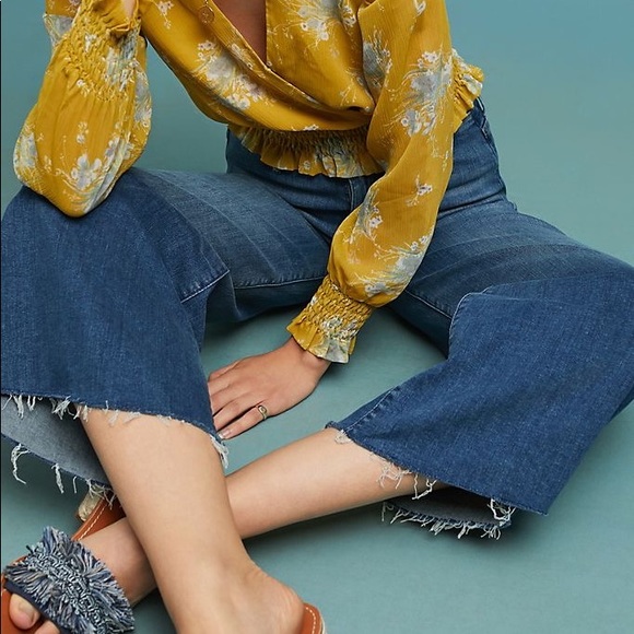 NWOT MOTHER The Swooner roller fray jeans - Picture 13 of 14